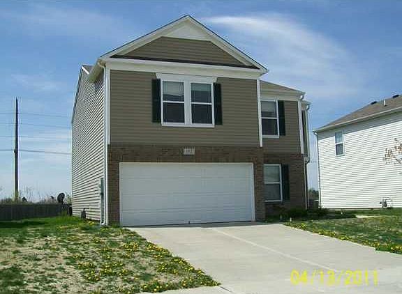 3rd image of 1412 Norton Dr