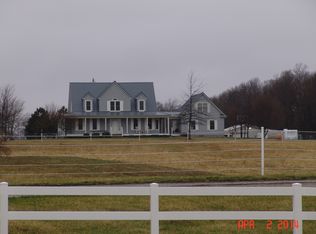 20336 Mission Rd, Stilwell, KS 66085