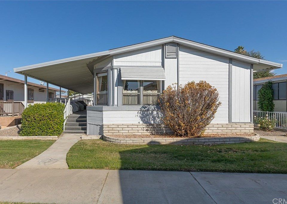 1st image of 1253 Yellowood Dr
