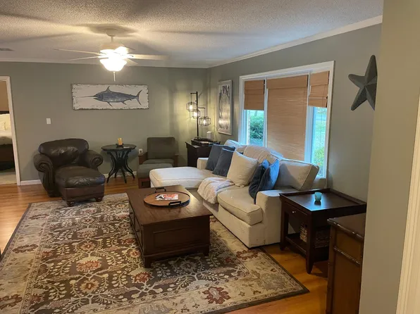 709 Heron Ln, Destin, FL 32541