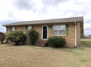 805 Sedgefield Ct, Manchester, TN 37355