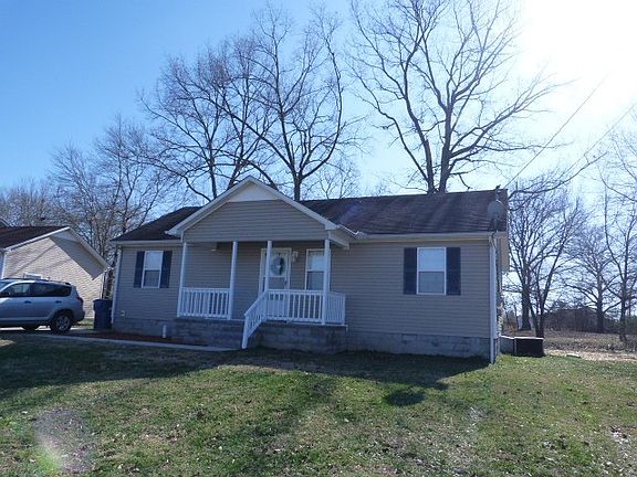 2nd image of 126 Brook Hollow Cir