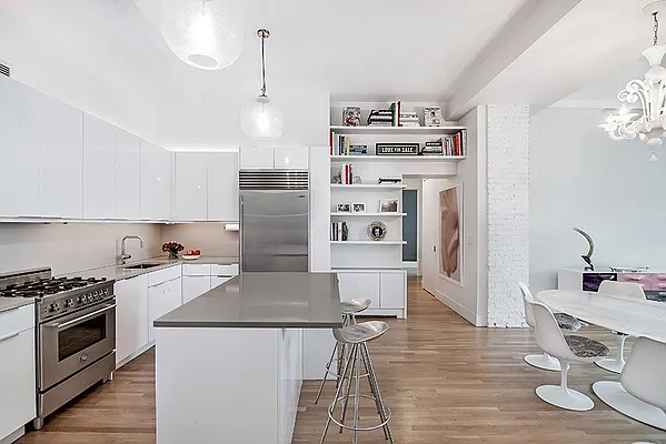 Rented by Fionn Campbell | media 8