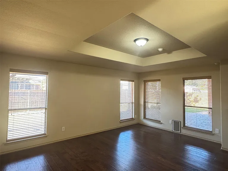 7704 Fallen Antler Pl — Photo 6