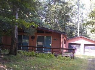 13 Sundew Rd, Lake Ariel, PA 18436