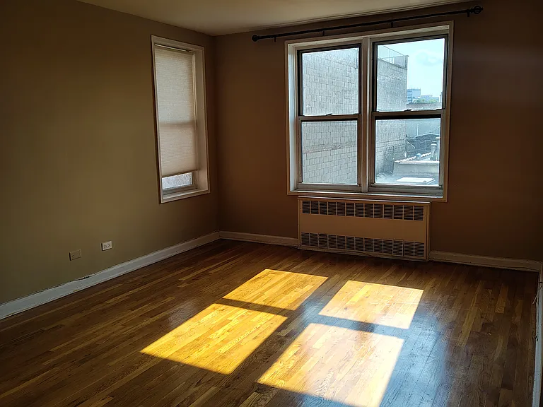 2626 Homecrest Ave #3P — Photo 2