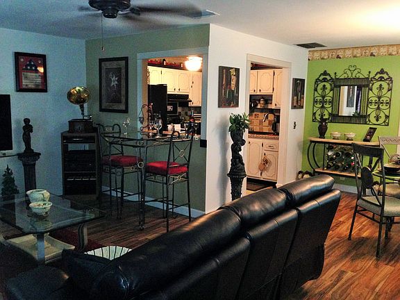4th image of 2202 Clubhouse Dr Unit 171
