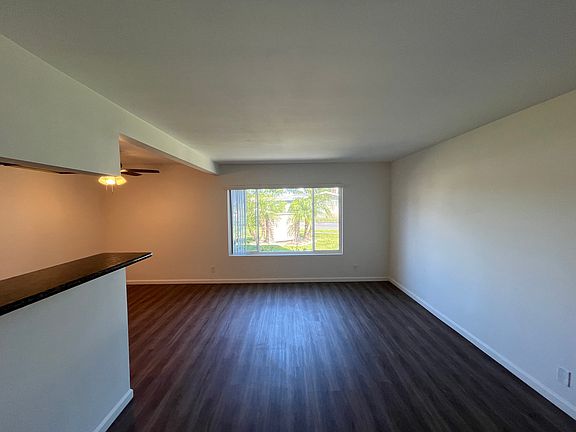 3rd image of 2642 W Porter Ave #1