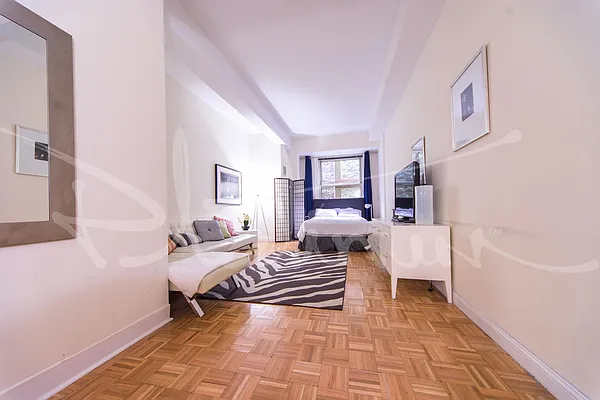 Rented by Platinum Properties | media 53