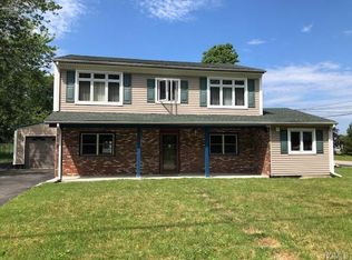 14 Truex Dr, New Windsor, NY 12553