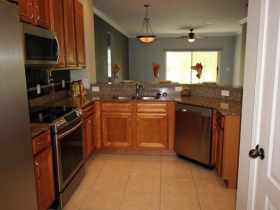 5th image of 195 Bayberry Cir Unit 803
