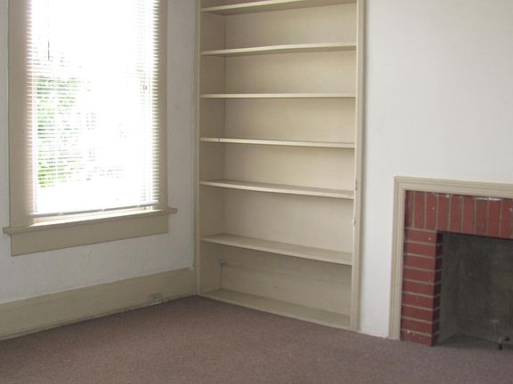 5th image of 2304 N High St #1/2