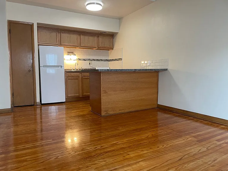 1112 Knapp — Photo 34