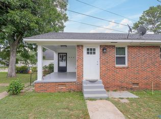 3707 8th Ave SW, Huntsville, AL 35805