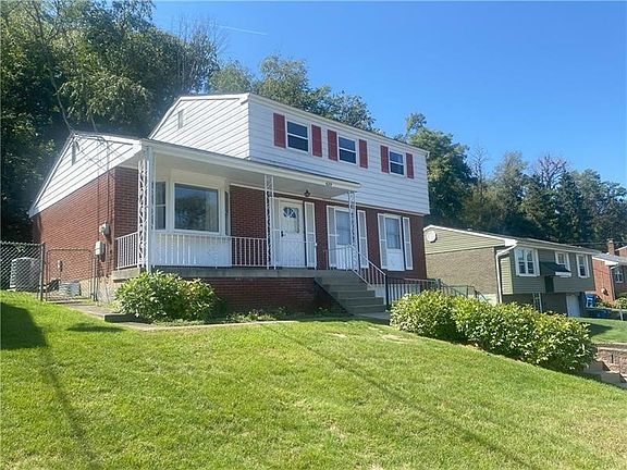 3rd image of 439 Crestview Dr