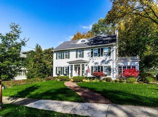 102 Sedgwick Dr, Syracuse, NY 13203