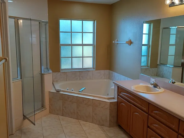 3238 Countryside View Dr — Photo 5
