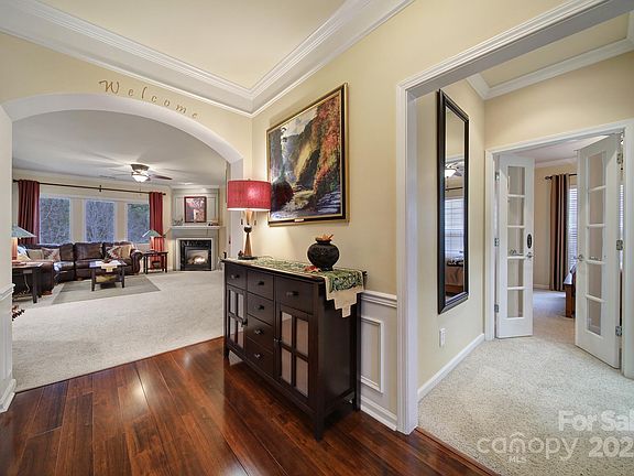 3rd image of 23234 Kingfisher Dr