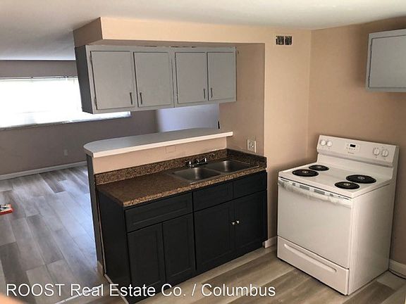 5th image of 3585 Cushing Dr APT A