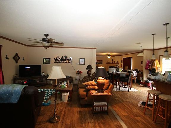 4th image of 5675 Fm 1571