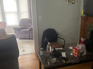 921 Maple Ave, Jackson, MI 49203