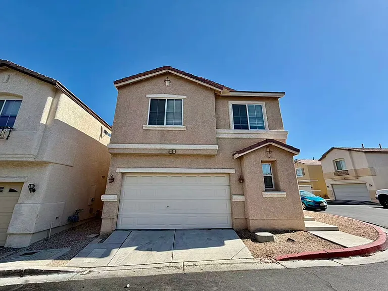 9539 Grandview Spring Ave — Photo 1
