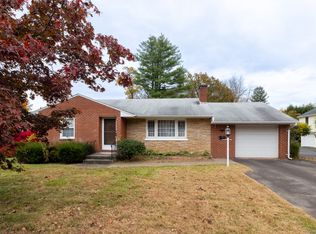 15 Harris St, Berlin, CT 06037