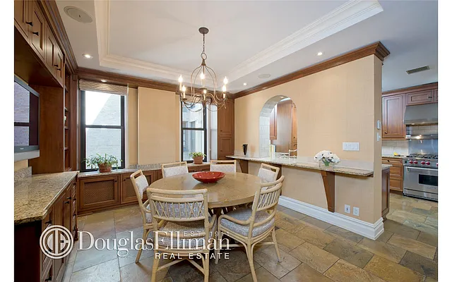 Sold by Douglas Elliman | media 35