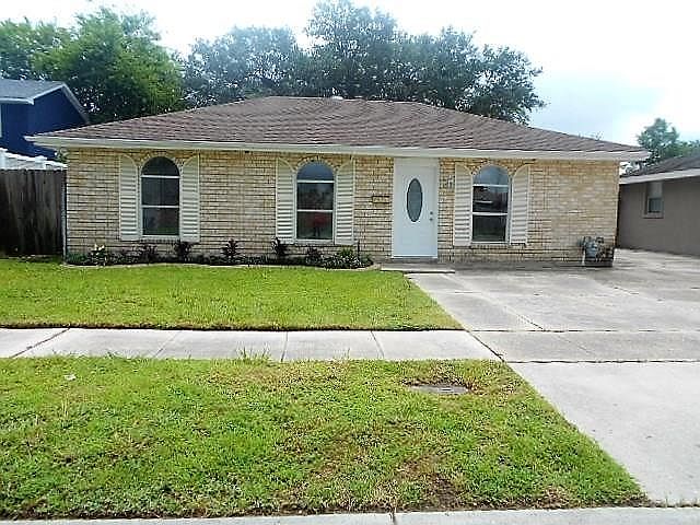 1st image of 3521 Lyndell Dr