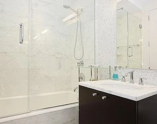 5th image of 4630 Center Blvd APT 409