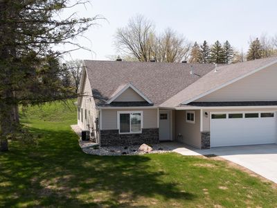 1438 Campus Dr, Fergus Falls, MN, 56537