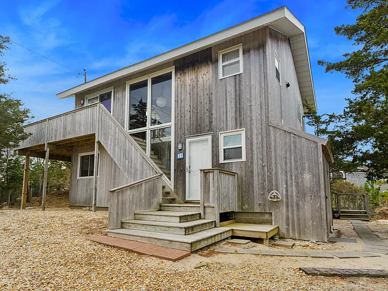 11 Pine Way — Photo 11