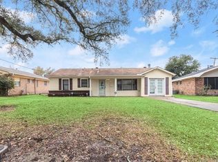 2410 Gardenia St, Lake Charles, LA 70601