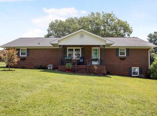 151 Sandy Dr, Boiling Springs, SC 29316