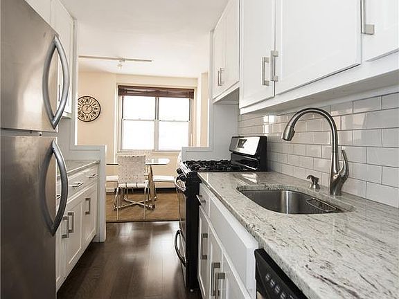 3rd image of 303 W 66th St APT 6KE