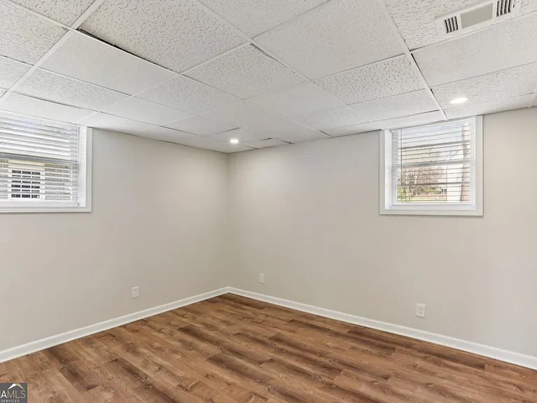 2888 Bonanza Dr — Photo 20