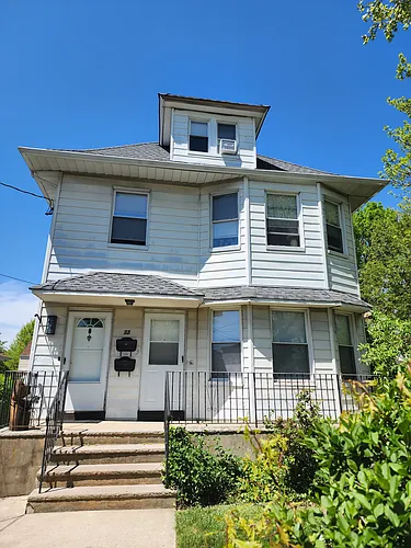 32 Euclid Ave #1 Photo 1 32 Euclid Ave #1 Photo 1