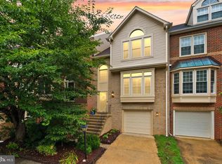 3855 Inverness Rd, Fairfax, VA 22033