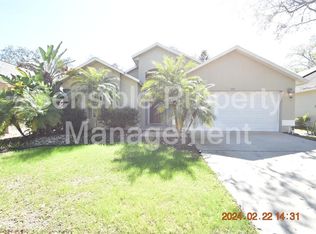 2521 Clareside Dr, Valrico, FL 33596