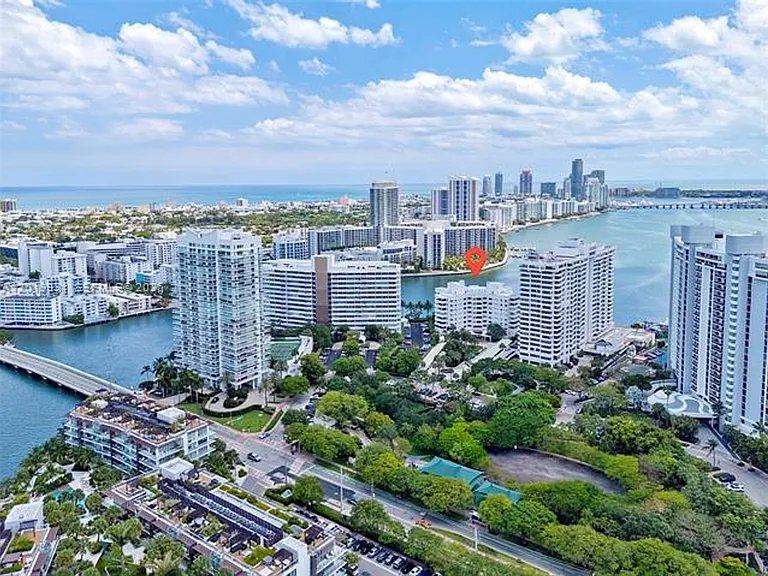 16 Island Ave #7C — Photo 50