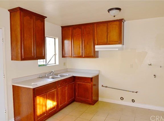 2nd image of 4012 Eunice Ave