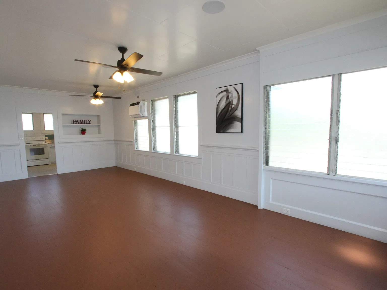 2 bed, 992 sqft, $2,600 — Photo 1
