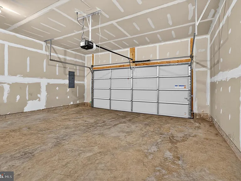 3155 White Tail Dr — Photo 40