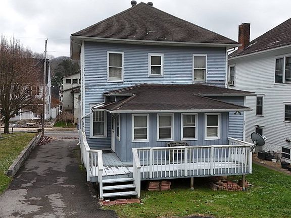 2nd image of 605 Court Ave