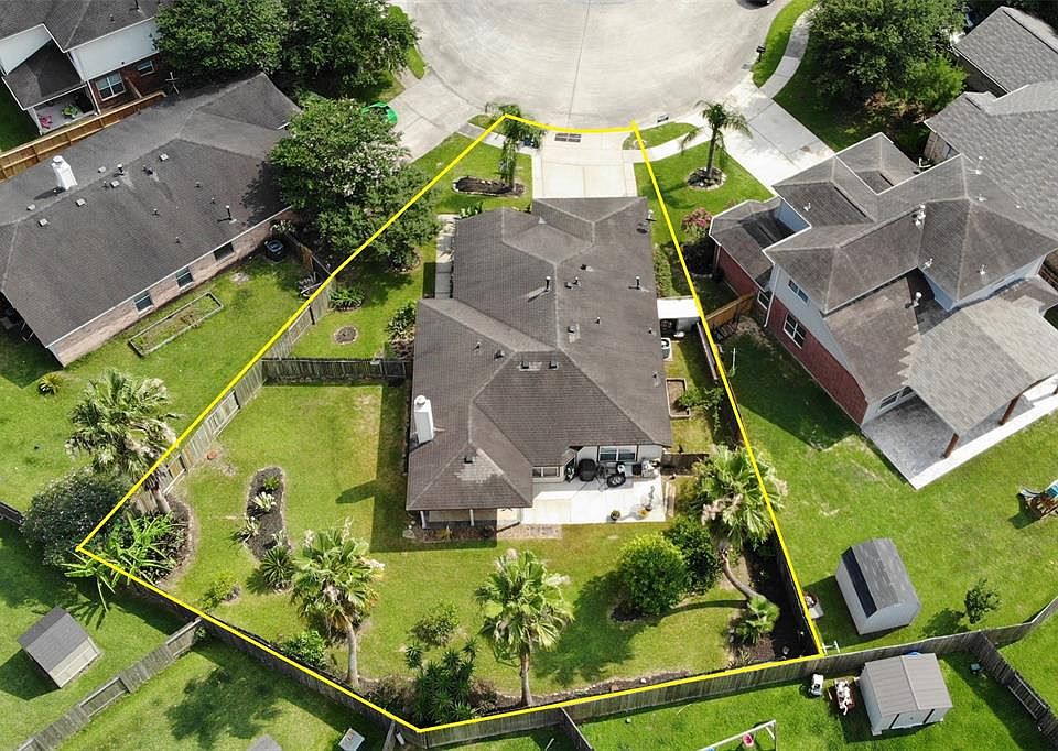 1st image of 2901 Windy Hollow Ln