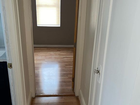 5th image of 9034 148th St APT C2