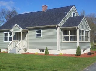 296 Fuller St, Ludlow, MA 01056