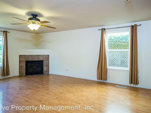 3rd image of 15004 NE 69th St