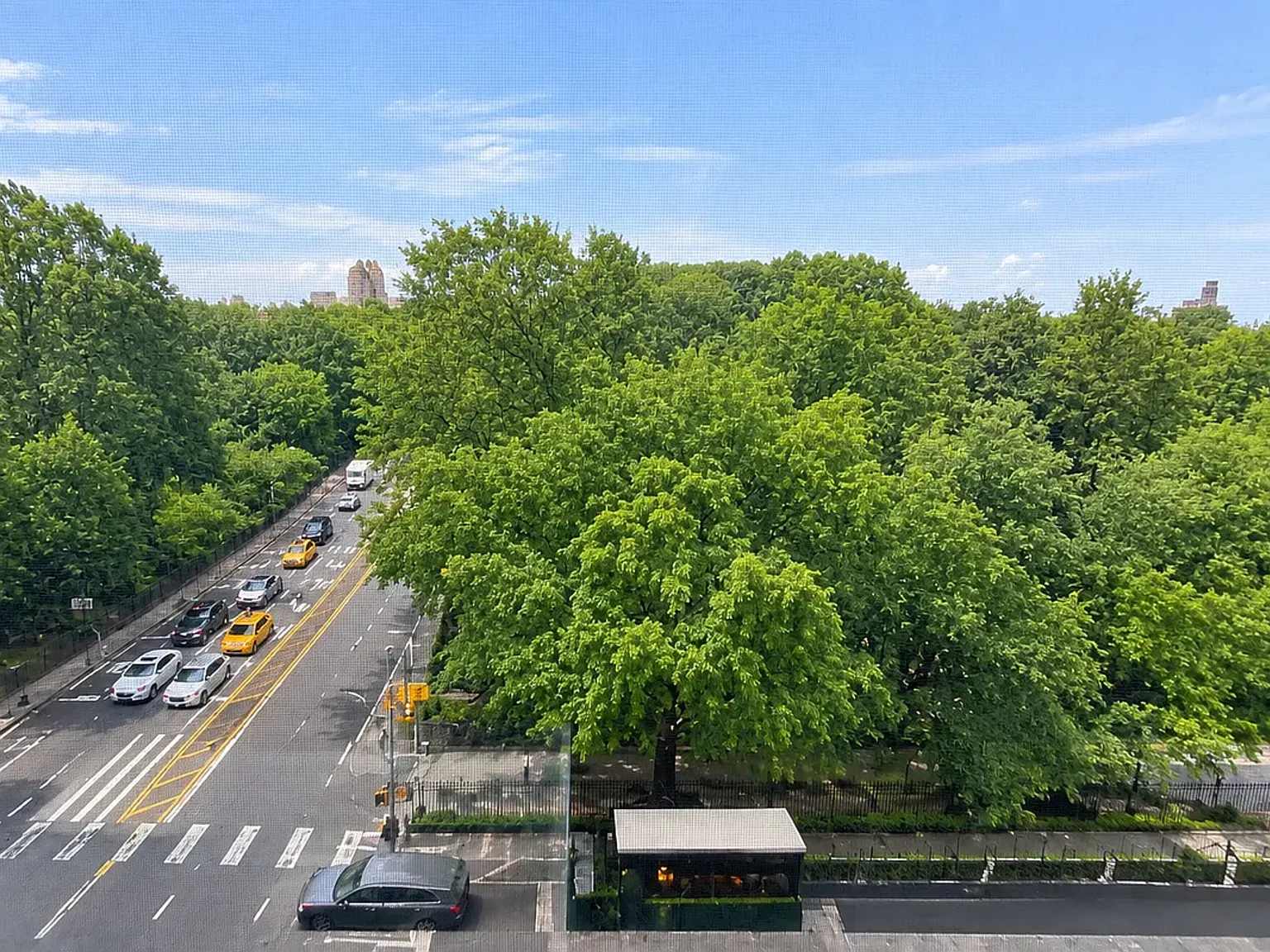 257 Cpw — Photo 2