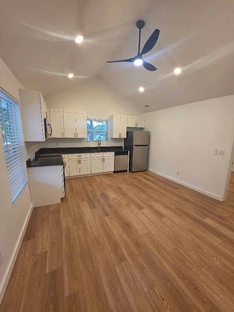 Renovated 3 Bedroom, 2 Bath Home in Cookeville! — Photo 3